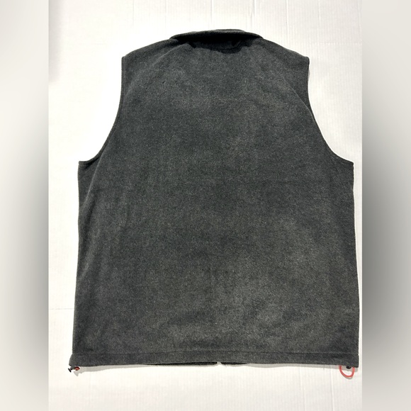 Woolrich Men’s XLG gray vest! - Picture 3 of 4